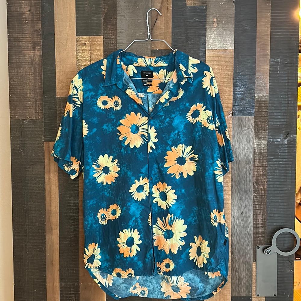 Quicksilver aloha shirt xxl